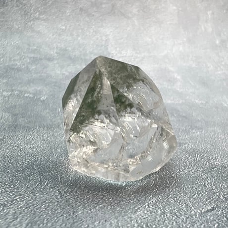 ハイクオリティ【ガネッシュヒマール産】クローライト イン天然ヒマラヤ水晶/Ganesh Himal Chlorite in Himalayan Quartz
