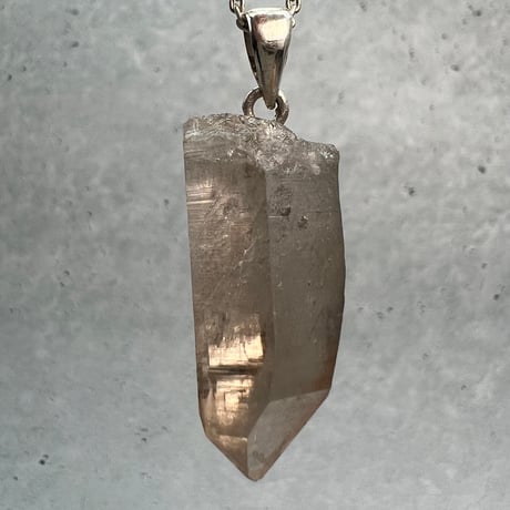【ガウリシャンカール産】天然ヒマラヤスモーキークォーツ バチカン付きペンダントトップ①/Gaurishankar Himalayan Smoky Silver925 pendant top