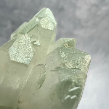 【マナスル産】クローライトイン天然ヒマラヤ水晶②/Manaslu Chlorite in Himalayan Quartz