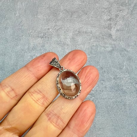 【ガウリシャンカール産】天然ヒマラヤスモーキークォーツ シルバー925ペンダントトップ/GauriShankar Smoky Quartz Silver925 Pendant Top