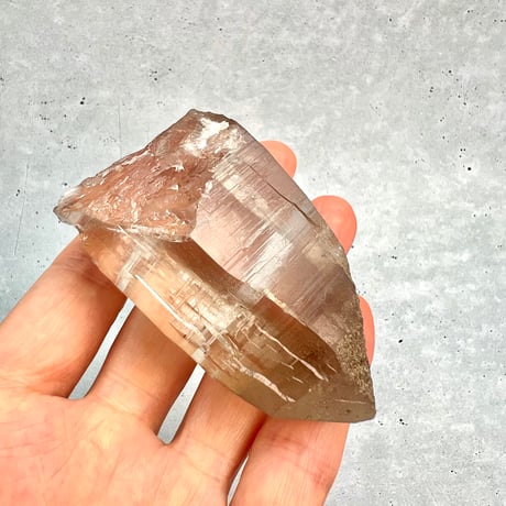 【ガウリシャンカール産】天然ヒマラヤスモーキークォーツポイント⑧/GauriShankar Himalayan Smoky Quartz Point