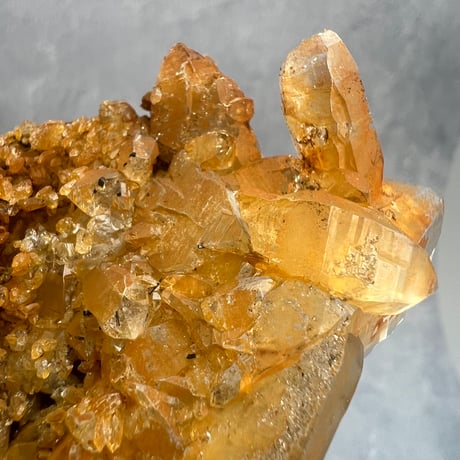 【ガネッシュヒマール産】リモナイトイン天然ヒマラヤ水晶/Ganesh Himal Limonite in Himalayan Quartz