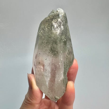 大特価【ガネッシュヒマール産】クローライトイン天然ヒマラヤ水晶❷/Ganesh Himal Chlorite in Himalayan Quartz