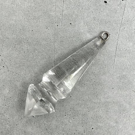 【ガネッシュヒマール産】天然ヒマラヤ水晶"手磨き加工"ペンデュラム(カット)/Ganesh Himal Himalayan Quartz Pendulum(Cut)