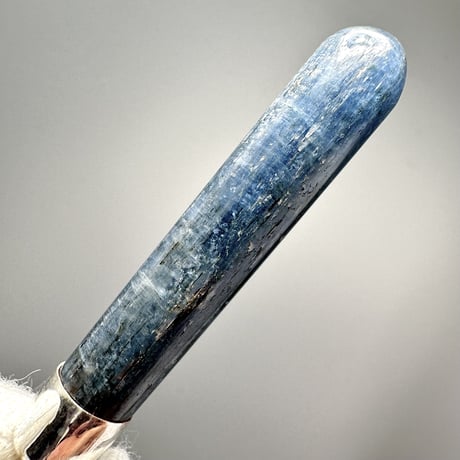 ネパール産ヒマラヤカイヤナイト "手磨き加工"ペンダントトップ 2️⃣ NEPAL Himalayan Kyanite Pendant Top