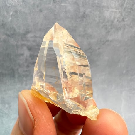 ハイクオリティ【ガネッシュヒマール産】天然ヒマラヤ水晶/Ganesh Himal Himalayan Quartz