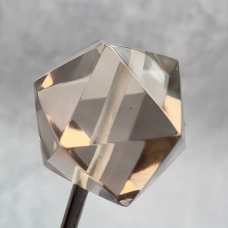 【ガウリシャンカール産】天然ヒマラヤスモーキークォーツ"手磨き加工"イコサヘドロン"ビーズ②/GauriShankar Smoky Quartz "Icosahedron"Beads