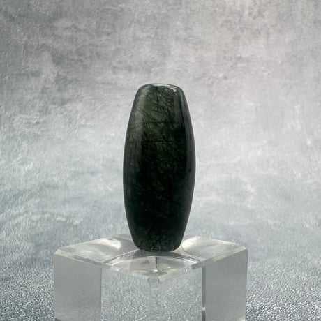 【ガネッシュヒマール産】アクチノライトイン天然ヒマラヤ水晶 樽型ビーズ/Ganesh Himal Actinolite in Himalayan Quartz barrel beads
