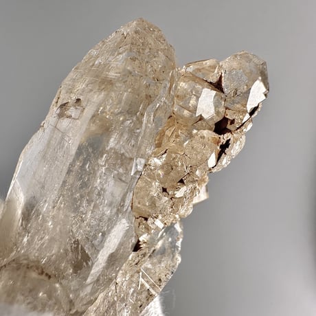 【ガネッシュヒマール産】リモナイトイン天然ヒマラヤ水晶 ミニポイント "HH"/Ganesh Himal Limonite in Himalayan Quartz Mini Point