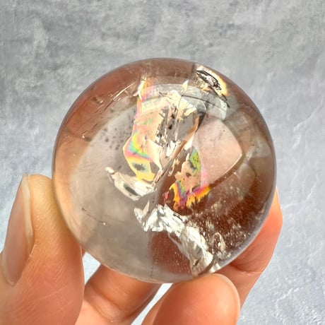 【ガウリシャンカール産】ナチュラルレインボーイン天然スモーキーヒマラヤ水晶丸玉/GauriShankar Natural Rainbow In Smoky Quartz Sphere