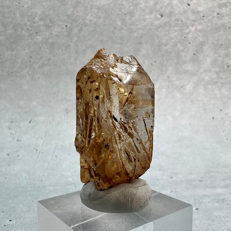 【ガネッシュヒマール産】バイオタイトイン天然ヒマラヤ水晶/Ganesh Himal Biotite in Himalayan Quartz