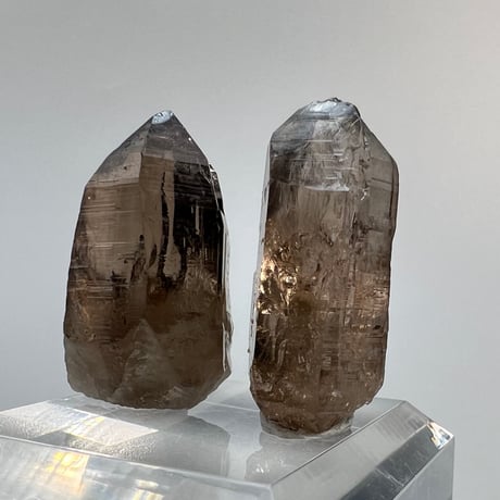 【ガウリシャンカール産】天然ヒマラヤスモーキークォーツポイントセット②/GauriShankar Himalayan Smoky Quartz Point Set