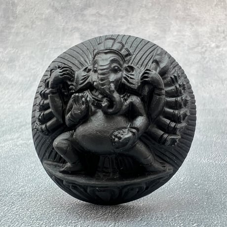 【Himalayan Saligram/Ammonite 】"Ganesha" Statue/ヒマラヤ サリグラム/アンモナイト "ガネーシャ"像