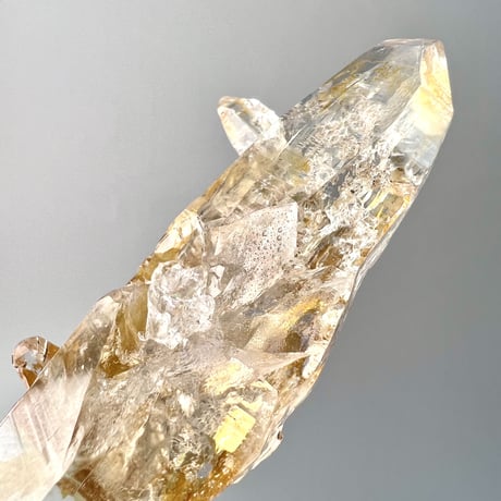 【ガネッシュヒマール産】リモナイトイン天然ヒマラヤ水晶/Ganesh Himal Limonite in Himalayan Quartz