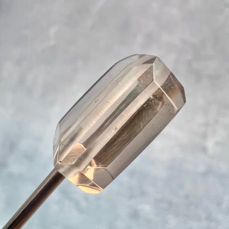 【ガウリシャンカール産】天然ヒマラヤスモーキークォーツ"手磨き加工"スクエアビーズ③/Gaurishankar Himalayan Smoky Quartz Square Beads