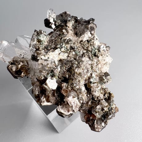 【ガネッシュヒマール産】天然ヒマラヤ水晶 (雲母付き)/Ganesh Himal Himalayan Quartz white Mica Cluster