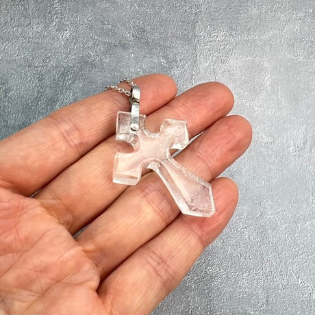 【ガネッシュヒマール産】天然ヒマラヤ水晶クロスペンダントトップ④/Ganesh Himal Himalayan Quartz Cross Pendant Top