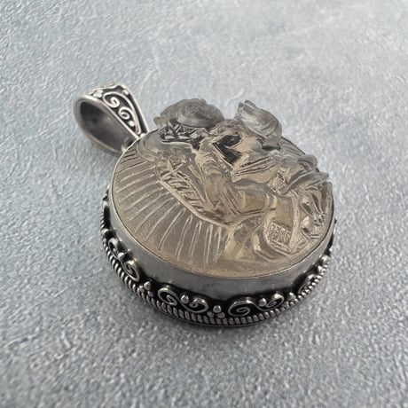 【ガウリシャンカール産】天然ヒマラヤスモーキークォーツ"グリーンターラ様"ペンダントトップ②/Gaurishankar Himalayan Smoky Quartz "Green Tara"