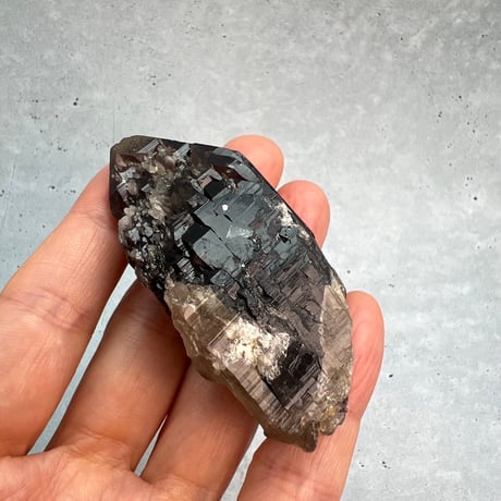 【ガウリシャンカール産】天然ヒマラヤスモーキークォーツポイント⑨/GauriShankar Himalayan Smoky Quartz Point