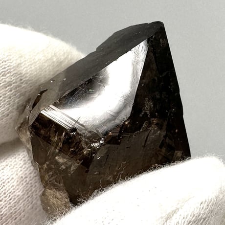 【ガウリシャンカール産】天然ヒマラヤスモーキークォーツポイント/GauriShankar Himalayan Smoky Quartz