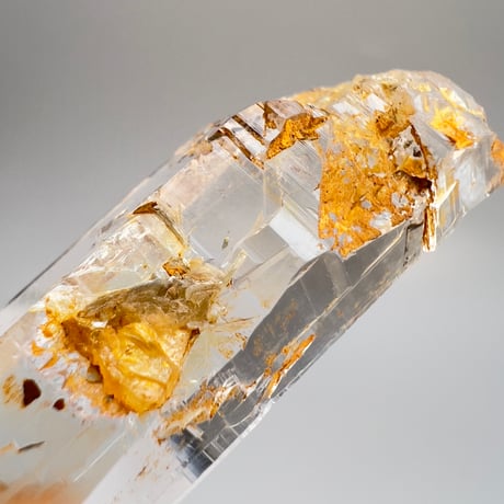 【ガネッシュヒマール産】リモナイトイン天然ヒマラヤ水晶"ポイント"/Ganesh Himal Himalayan Quartz"Point"