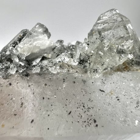 【マナスル産】クローライトイン天然ヒマラヤ水晶ポイント/Manaslu Chlorite in Himalayan Quartz Point