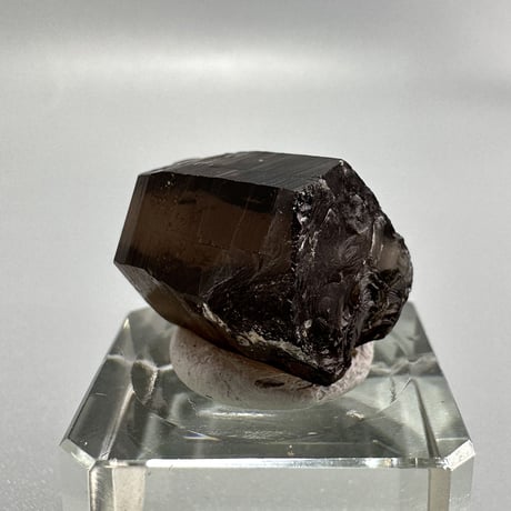 ガウリシャンカール産天然ヒマラヤスモーキークォーツポイント/GauriShankar Himalayan Smoky Quartz