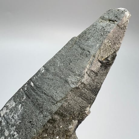 大特価【ガネッシュヒマール産】クローライトイン天然ヒマラヤ水晶❸/Ganesh Himal Chlorite in Himalayan Quartz
