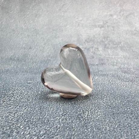 【ガウリシャンカール産】天然ヒマラヤスモーキークォーツ"手磨き加工"ハート型ビーズ③/Gaurishankar Himalayan Smoky Quartz Heart Beads