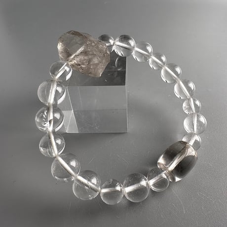 ガウリシャンカール産スモーキークォーツ&カイラスクォーツデザインブレスレット/Gaurishankar & Kailash Quartz Design Bracelet