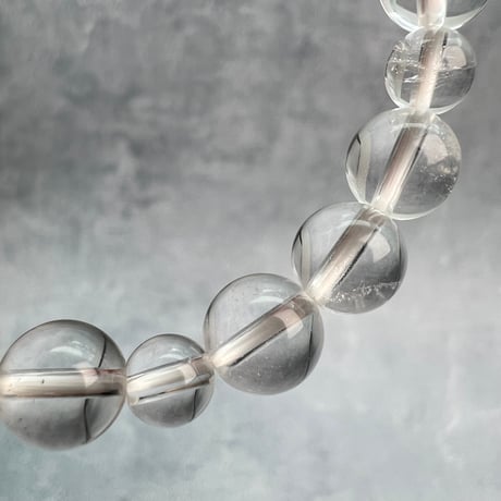 【ガネッシュヒマール産】"手磨き"天然ヒマラヤ水晶ブレスレット/Ganesh Himal Himalayan Quartz Bracelet