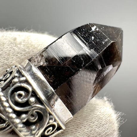 【ガウリシャンカール産】天然ヒマラヤスモーキークォーツ シルバー925ペンダントトップ/GauriShankar Himalayan Smoky Quartz S/V925Pendant Top