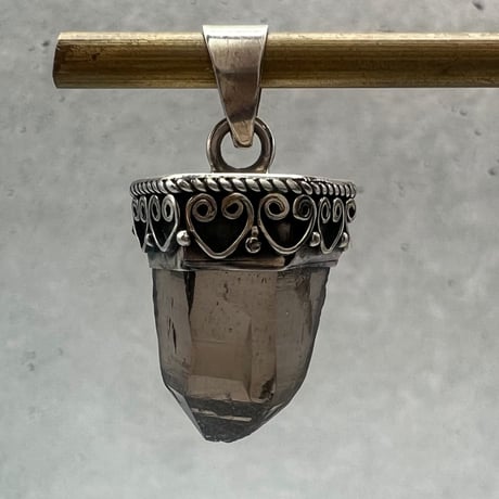 【ガウリシャンカール産】天然ヒマラヤスモーキークォーツ シルバー925ペンダントトップ/GauriShankar Himalayan Smoky Quartz S/V925Pendant Top
