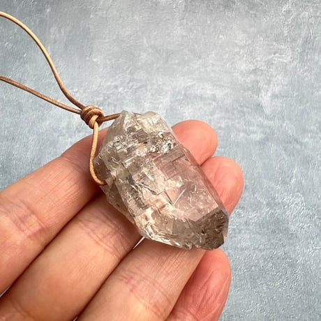 【ガネッシュヒマール産】天然ヒマラヤ水晶ペンダント④/GaneshHimal Natural Himalayan Quartz Pendant