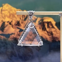 【ガネッシュヒマール産】天然ヒマラヤ水晶六芒星トライアングルS/Vペンダントトップ ハンドメイド