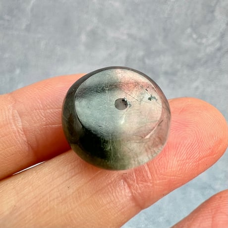 【ガネッシュヒマール産】アクチノライトイン天然ヒマラヤ水晶 タイヤ型ビーズ②/Ganesh Himal Actinolite in Himalayan Quartz Tire beads