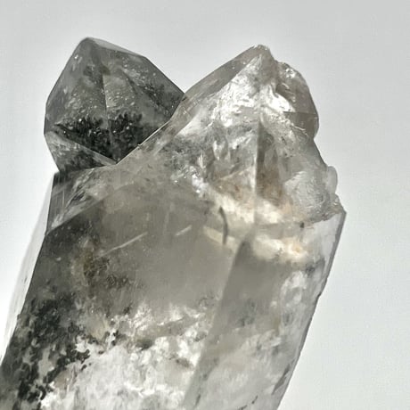 【マナスル産】クローライトイン天然ヒマラヤ水晶ポイント/Manaslu Chlorite in Himalayan Quartz Point
