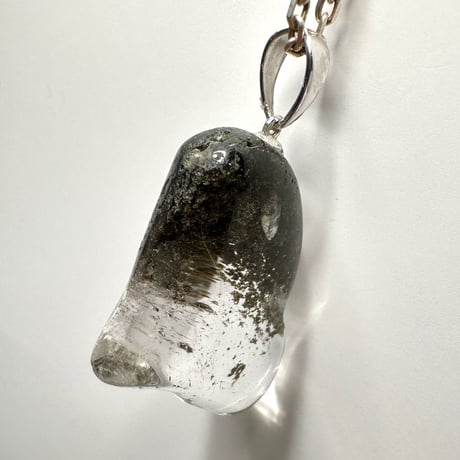 【ガネッシュヒマール産】クローライトイン天然ヒマラヤ水晶ハート型ペンダントトップ/GaneshHimal Chlorite in Himalayan Quartz Heart Pendant Top