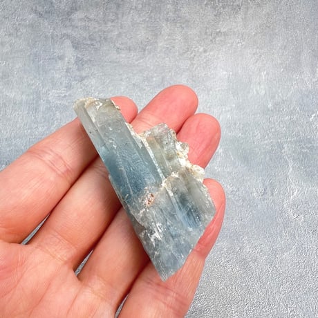 ネパール産【ヒマラヤアクアマリン】原石/Nepal Himalayan Aquamarine