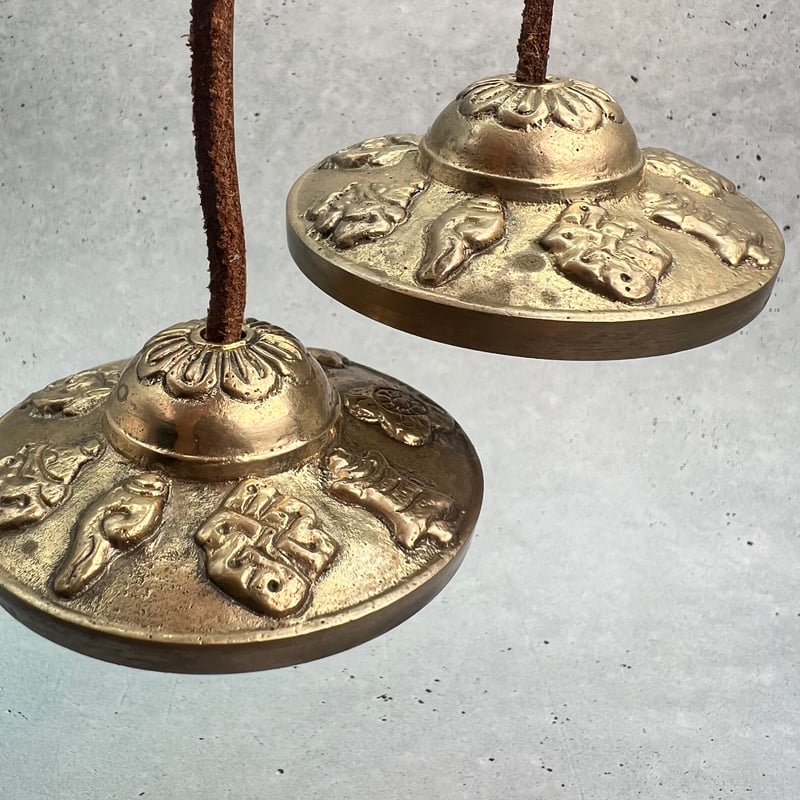 【098】SPECIAL GOLD BROWNティンシャ・アスタマンガル ティンシャ】アスタマンガル(約6.5cm)/Tingsha 