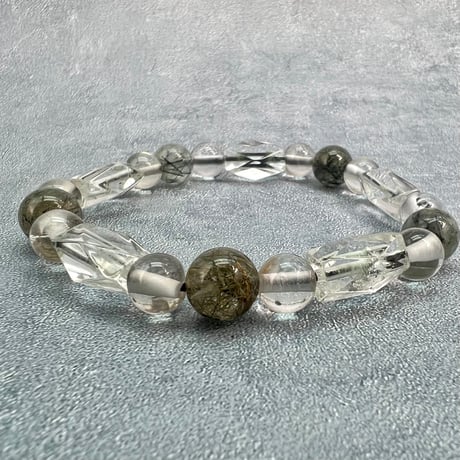 ★特選NEW★計900g【ドラゴンベッド♢ヒマラヤ水晶♢浄化開運スペシャル】❤️ 計900g ドラゴンベッド万能の石水晶浄化開運スペシャル 計900g