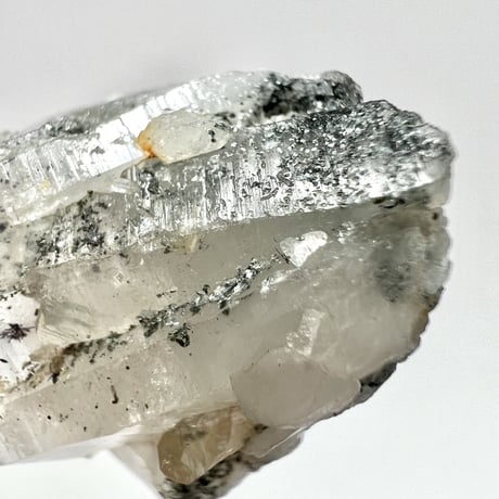 【マナスル産】クローライトイン天然ヒマラヤ水晶ポイント/Manaslu Chlorite in Himalayan Quartz Point