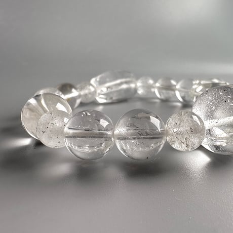 カイラス産"手磨き"天然ヒマラヤ水晶デザインブレスレット/Kailash Himalayan Quartz Design Bracelet