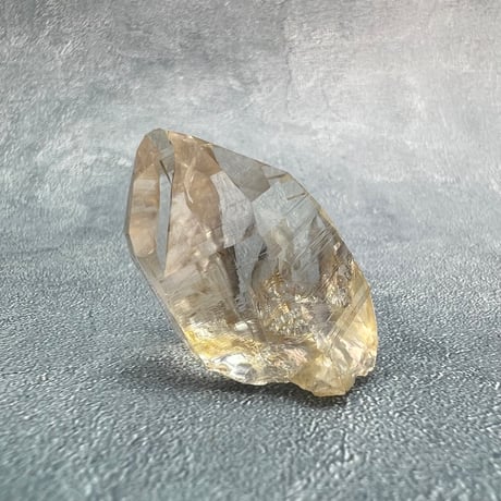 ハイクオリティ【ガネッシュヒマール産】天然ヒマラヤ水晶/Ganesh Himal Himalayan Quartz