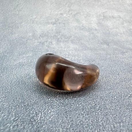 【ガウリシャンカール産】天然ヒマラヤスモーキークォーツ"手磨き加工"勾玉ビーズ④/Gaurishankar Himalayan Smoky  Quartz Magatama Beads