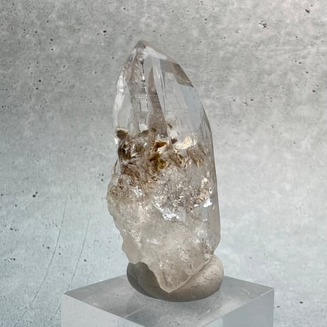 【ガネッシュヒマール産】バイオタイトイン天然ヒマラヤ水晶/Ganesh Himal Biotite in  Himalayan Quartz