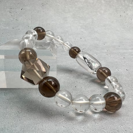 【デザインブレスレット】ガネッシュヒマール×ガウリシャンカール天然ヒマラヤ水晶/Ganesh Himal×GauriShankar Himalayan Quartz Design Bracelet