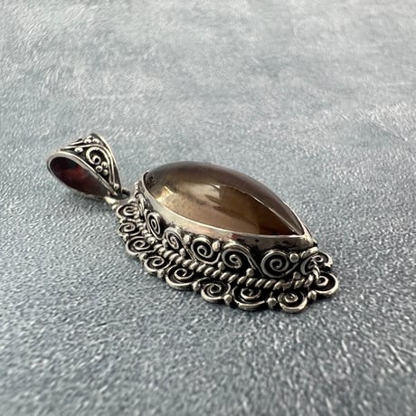 【ガウリシャンカール産】天然ヒマラヤスモーキークォーツ シルバー925ペンダントトップ/GauriShankar Smoky Quartz Silver925 Pendant Top