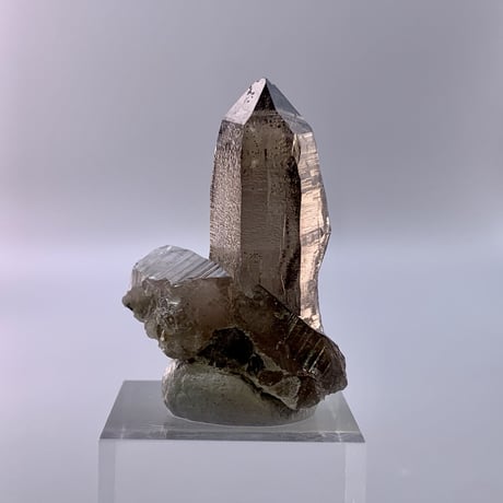 ガウリシャンカール産天然ヒマラヤスモーキークォーツ/Gaurishankar Himalayan Smoky Quartz Point