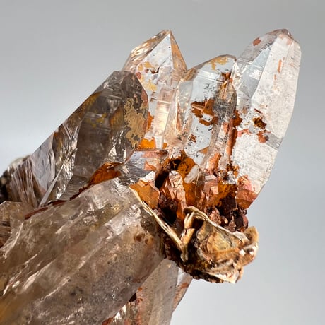 【ガネッシュヒマール産】"リモナイト&雲母"付き天然ヒマラヤ水晶クラスター/Ganesh Himal "Limonite&Maica"inHimalayan Quartz  Cluster